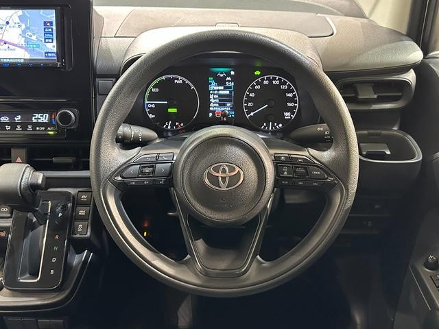 0509824A30260929W00208.jpg
