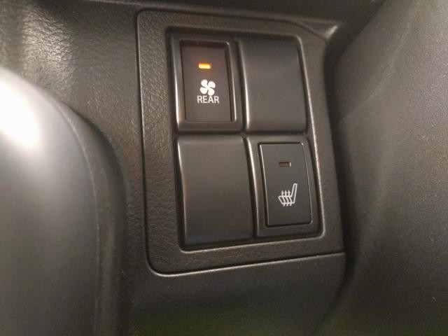 0500054A30261023W00113.jpg