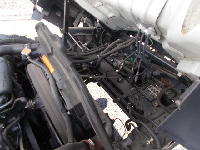 9cabe8ef1dec93fc649e2b44ff6d2c7c.jpg