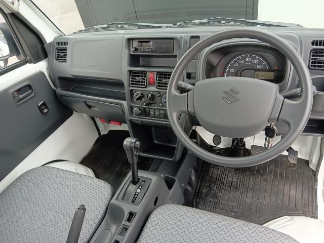 25221395_carP_l_8.jpg
