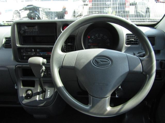 0903304A30260825W00911.jpg
