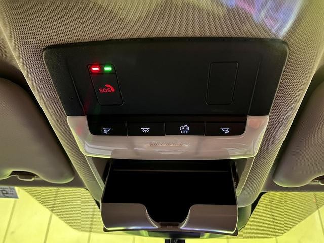 0402849A20251115L00218.jpg