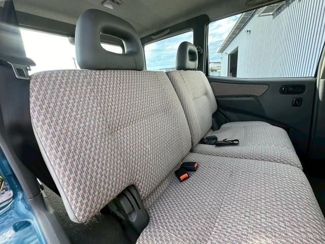 b10115e1fd0d1ce0cf86cdb13c8e5800.jpg