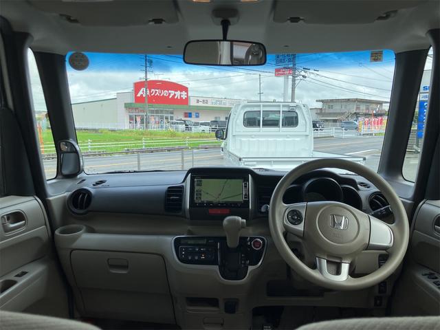 0208925A30250716W00101.jpg