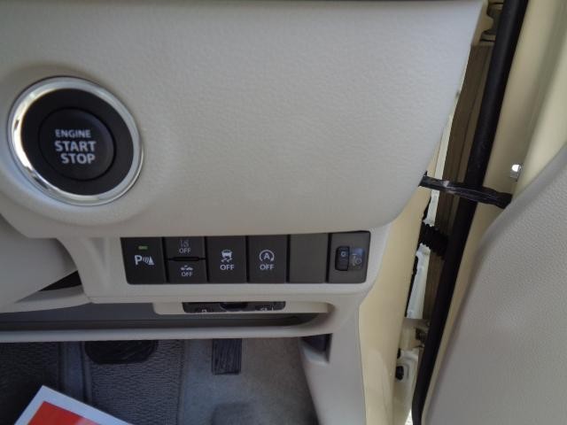 1101453A30260828W00103.jpg