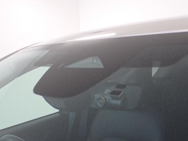 0509002A30260911W00216.jpg