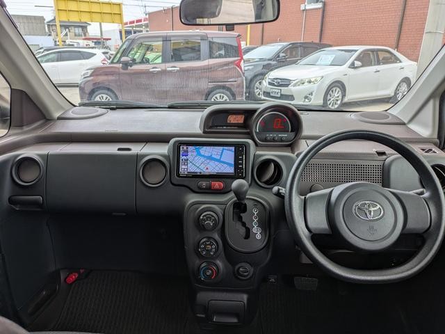 0204992A30260919W00107.jpg