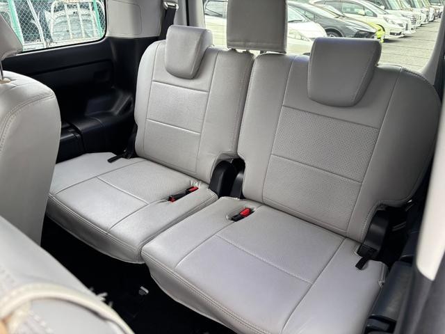 0705528A30260927W00214.jpg