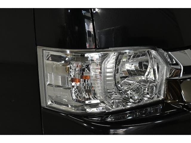 0700020A30260822W00417.jpg