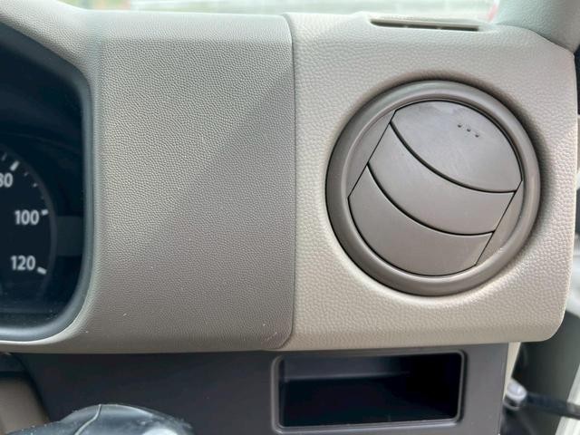 1000945A30260403W00314.jpg