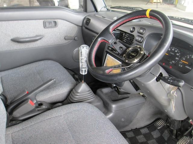 0840466A30260722W00117.jpg
