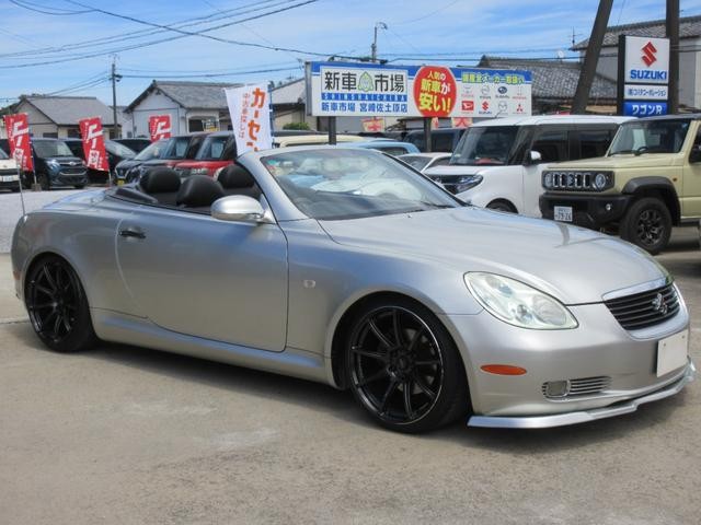 0840074A30260817W00110.jpg