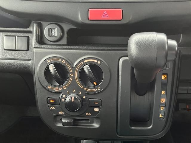 0401984A30250818W00406.jpg