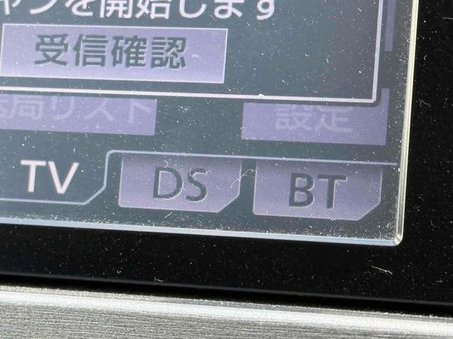 1101995A30260907W00106.jpg
