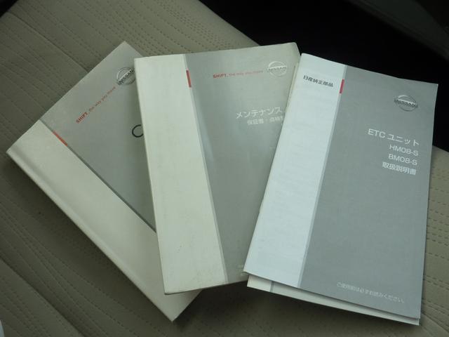 0404221A30260704W00111.jpg