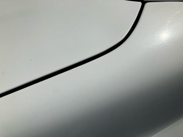 0704295A30260808W00114.jpg