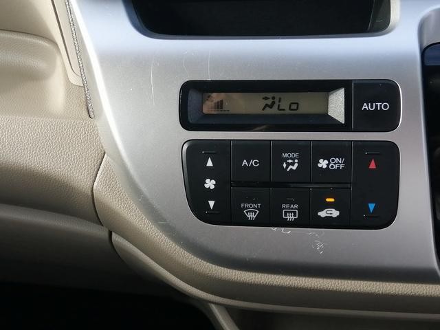0560657A30261012W00319.jpg