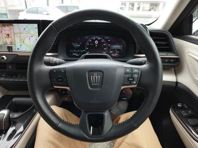0541608A30261002W00116.jpg