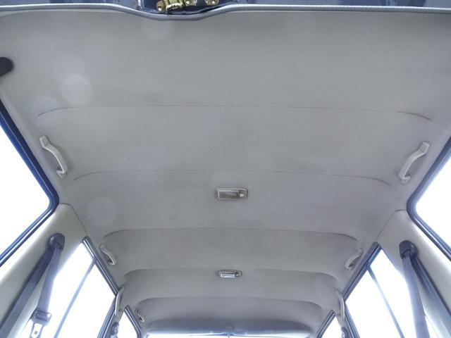 0730175A30260523W00118.jpg