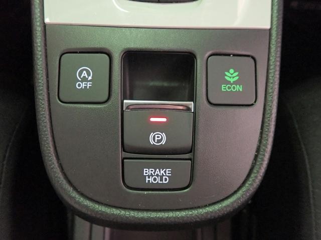 0201190A30260828W00208.jpg