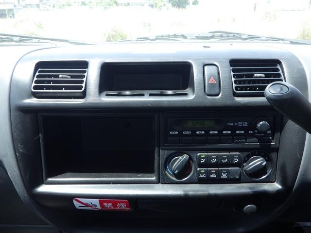 0704331A30260803W00111.jpg