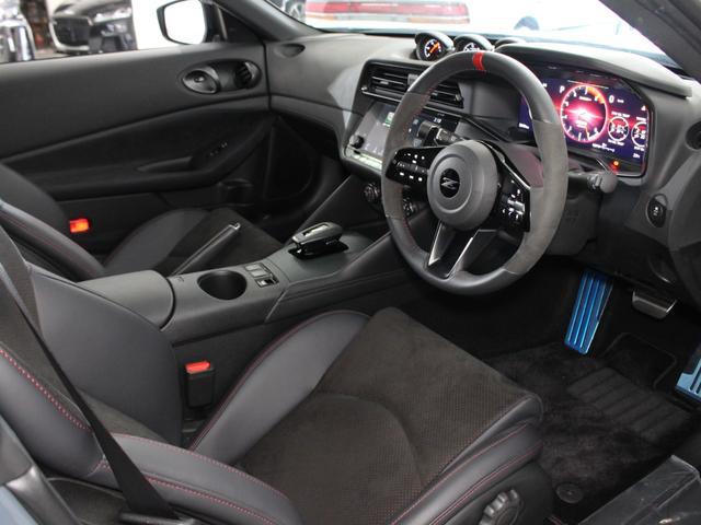 9572641A30260515W00212.jpg