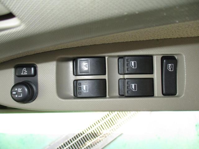 0706894A30220313W00216.jpg