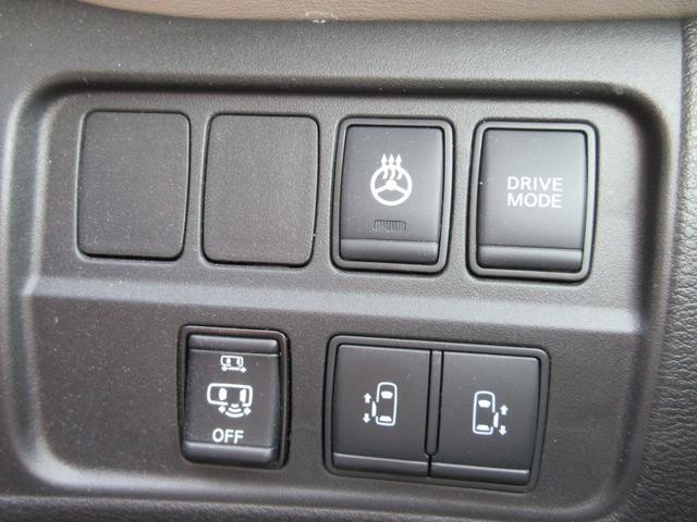 0541410A30261007W00313.jpg