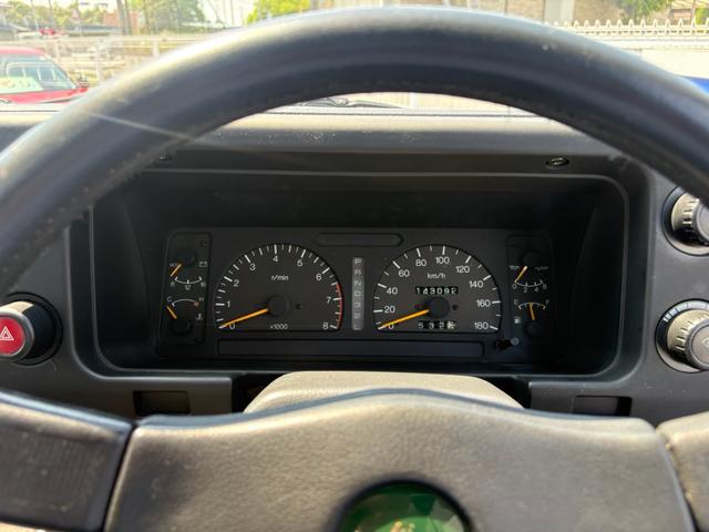 0402400A30260513W00117.jpg