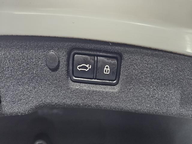 b36b4625271b6d39791276106a4592b7.jpeg