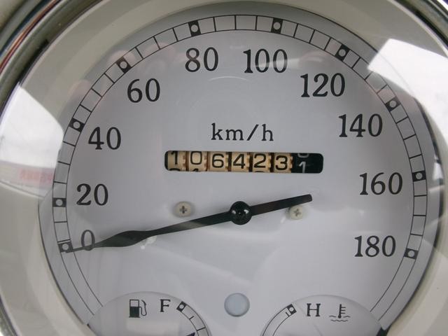 0803064A30260809W00114.jpg