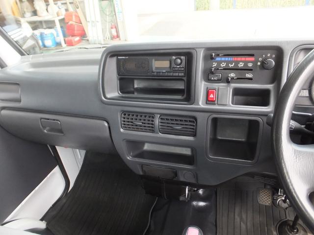 1002537A30260605W00105.jpg