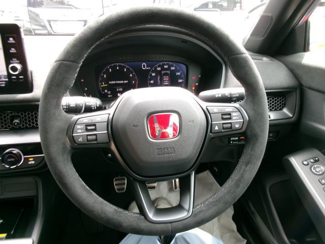 0500020A30260704W00113.jpg