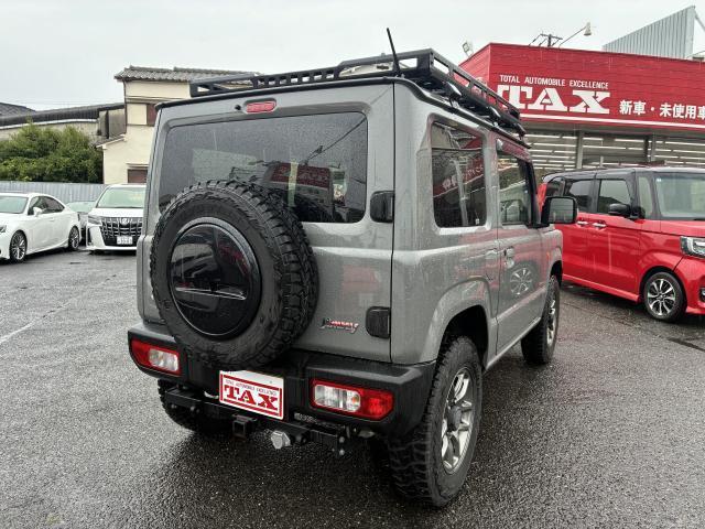 24792910_carP_l_3.jpg
