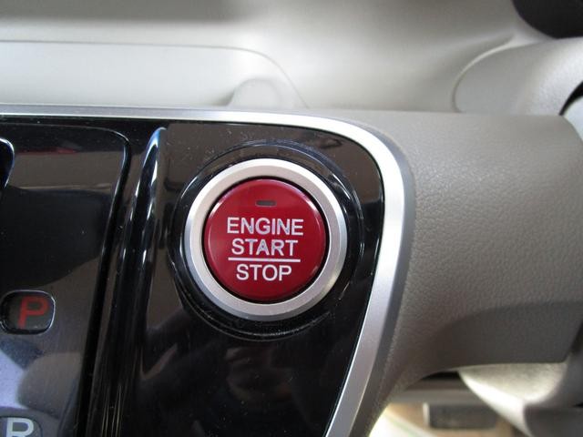 0701567A30261010W00316.jpg