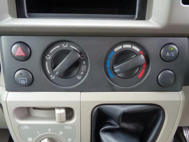 0903652A30260620W00112.jpg