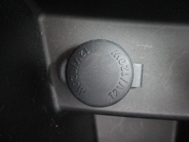 0610087A30260910W00115.jpg