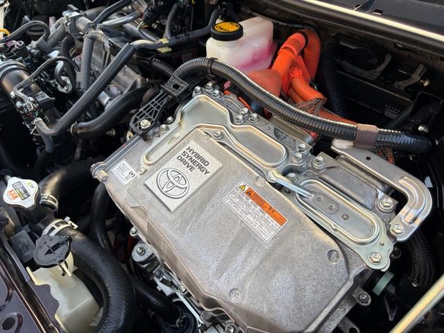 0404361A30260718W00108.jpg