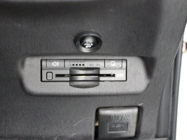 0520046A30260530W02216.jpg