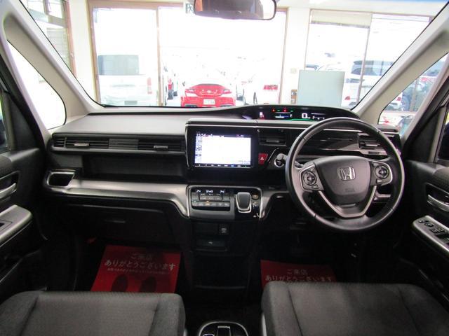 0701563A30260620W00405.jpg