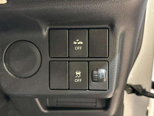 0509824A30260917W01202.jpg