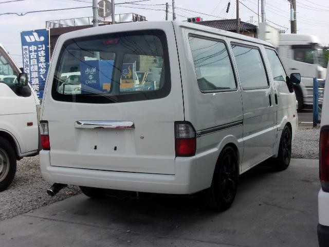 0540157A30260902W00206.jpg