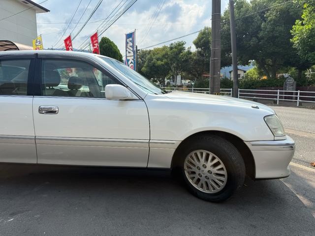 0801950A30260826W00113.jpg