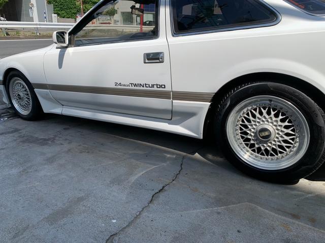 0511075A30260512W00113.jpg