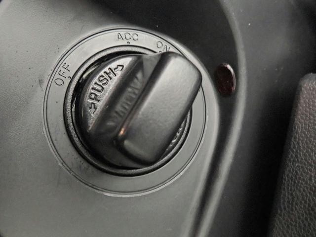 0203825A30260820W00110.jpg