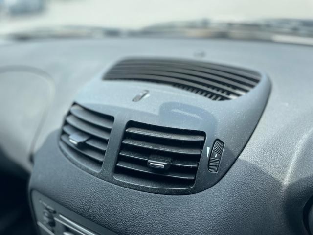 0404225A30260821W00519.jpg
