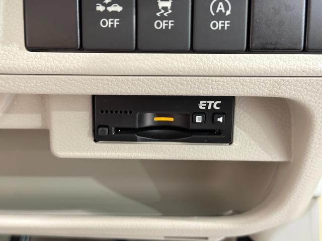 0509824A30260918W00204.jpg