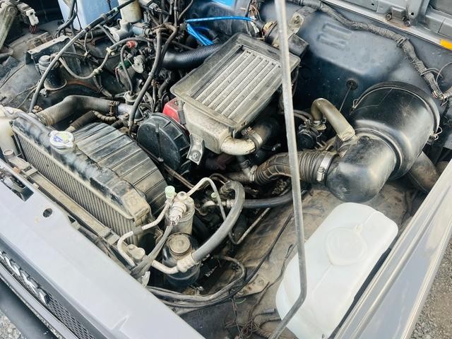 0404212A30261006W00216.jpg
