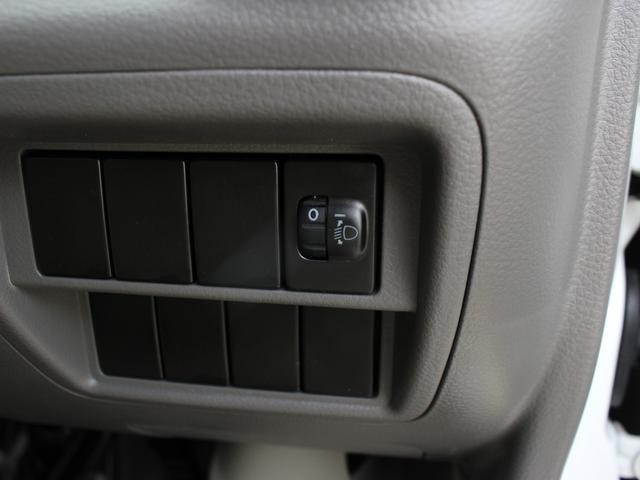 0700067A30260915W00116.jpg