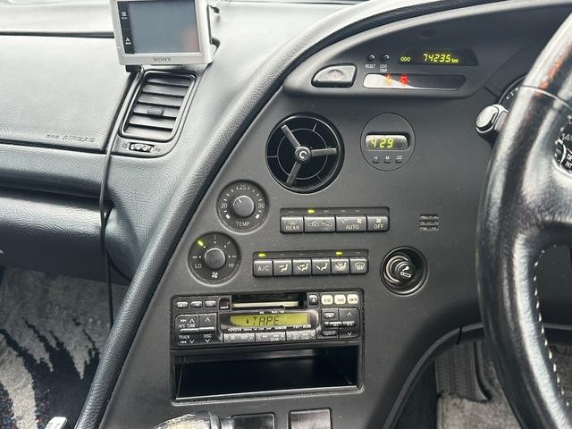 0505278A30260906W00211.jpg